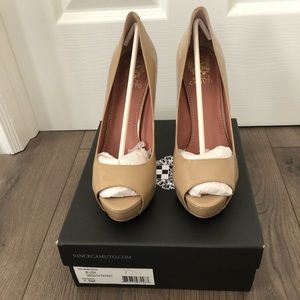 BRAND NEW Vince Camuto Heels